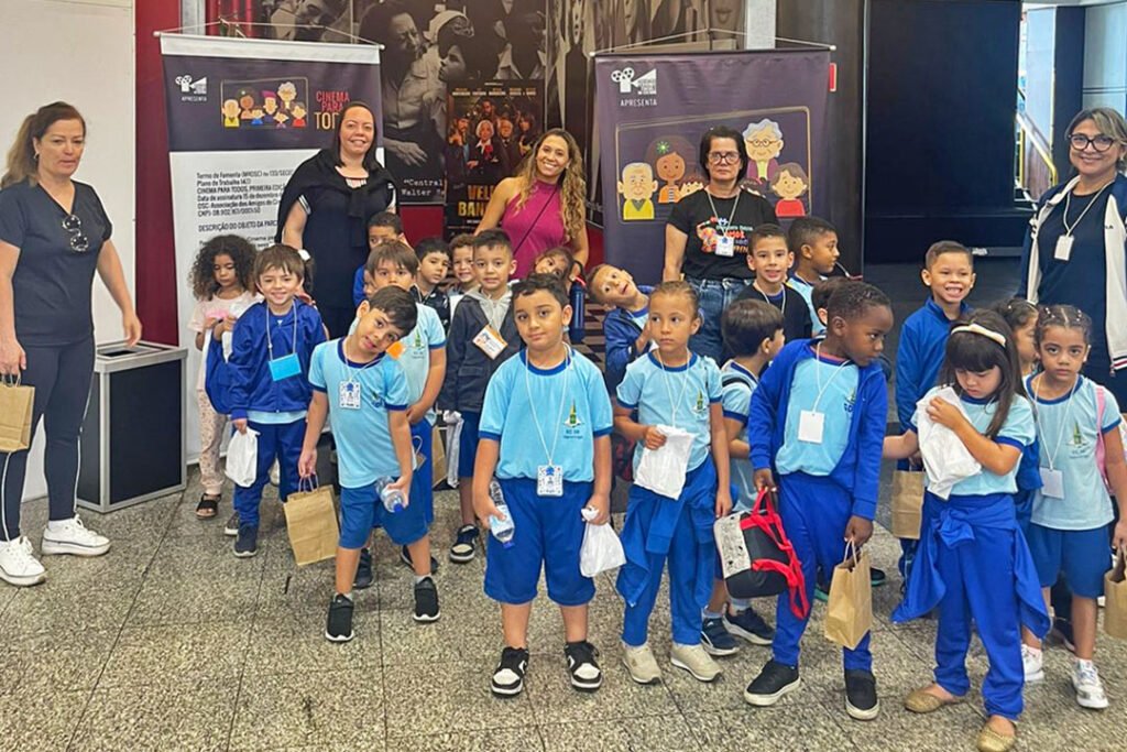 Confira as fotos das sessões para estudantes do dia 16/03