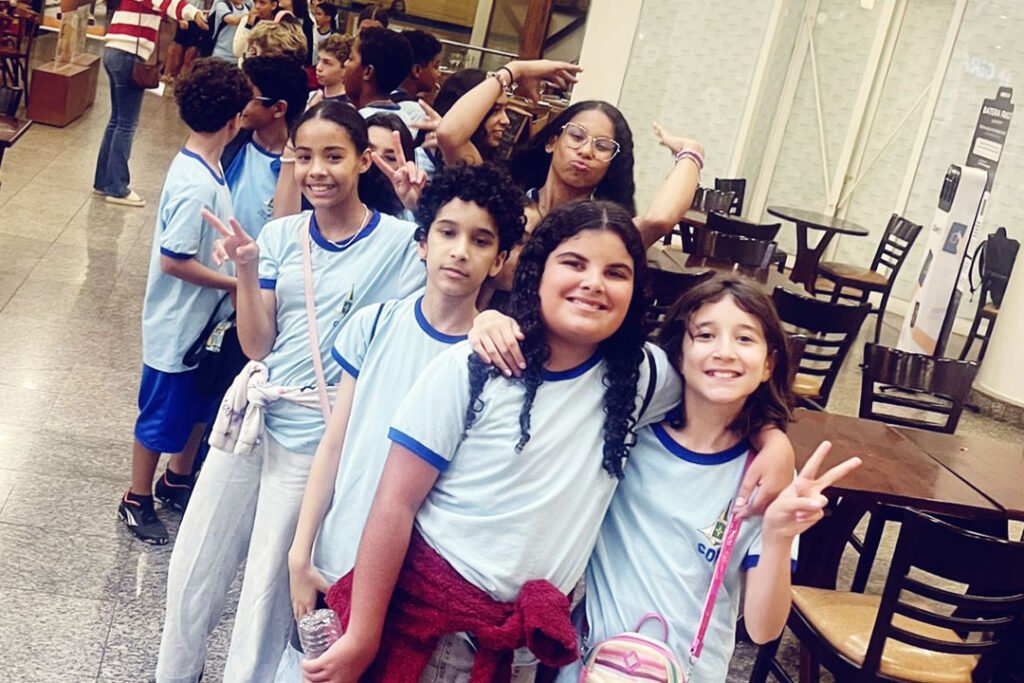 A galera do CEF Polivalente curtiu o projeto Cinema para Todos!