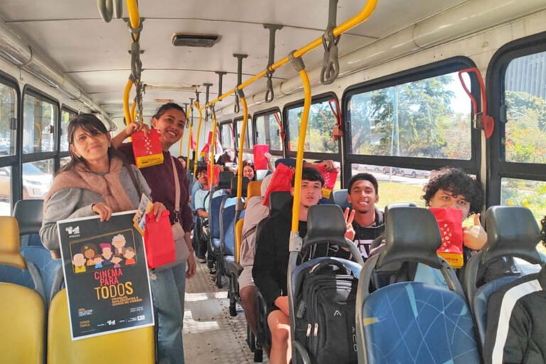 Confira as fotos das sessões para estudantes do dia 05/05
