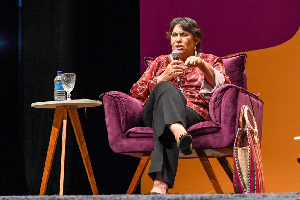 Veja como foi a conferência com Tereza Cruvinel em Goiânia